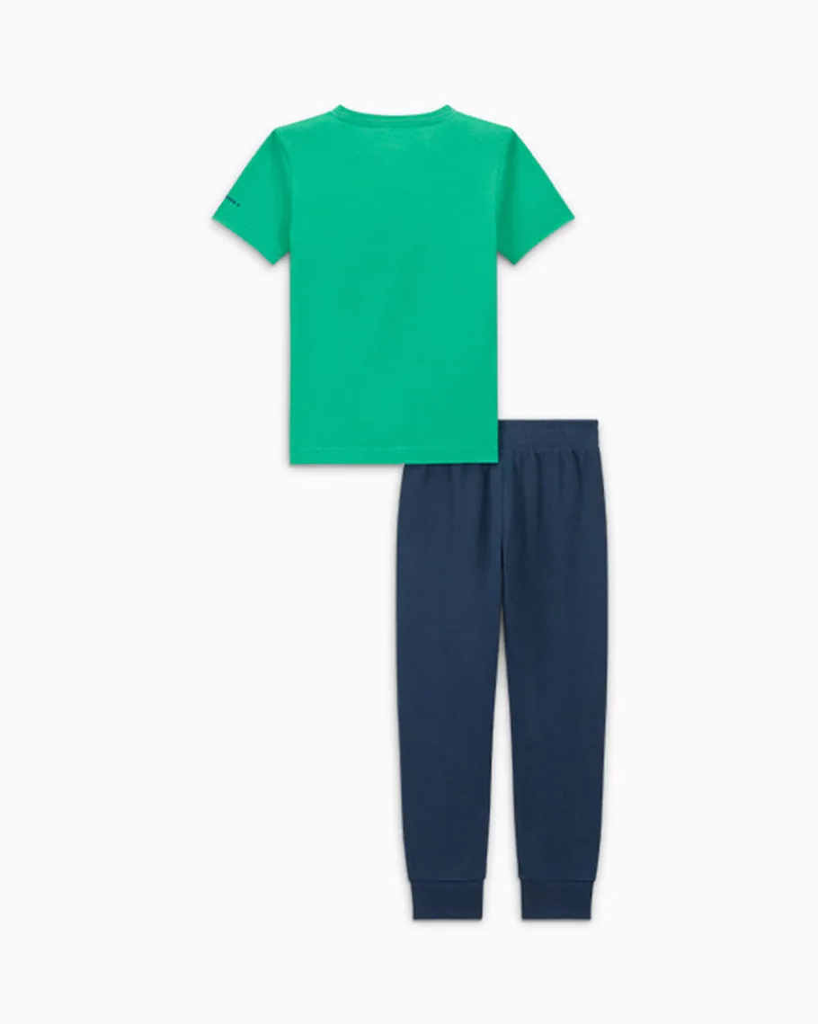 Converse Chuck Taylor Patch Tee and Jogger Set*Niños Partes De Arriba Y Camisetas