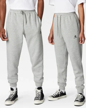 Converse Pantalones de chándal de tejido Fleece y ajuste estándar Go-To Embroidered Star Chevron*Hombre Pantalones Largos Y Cortos